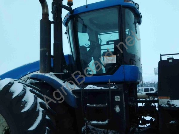 Продается трактор New Holland TJ430 2007 года